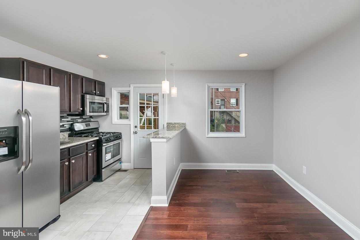 3920 Rokeby Road Baltimore, MD 21229 - Photo 3 of 24 Dining Room