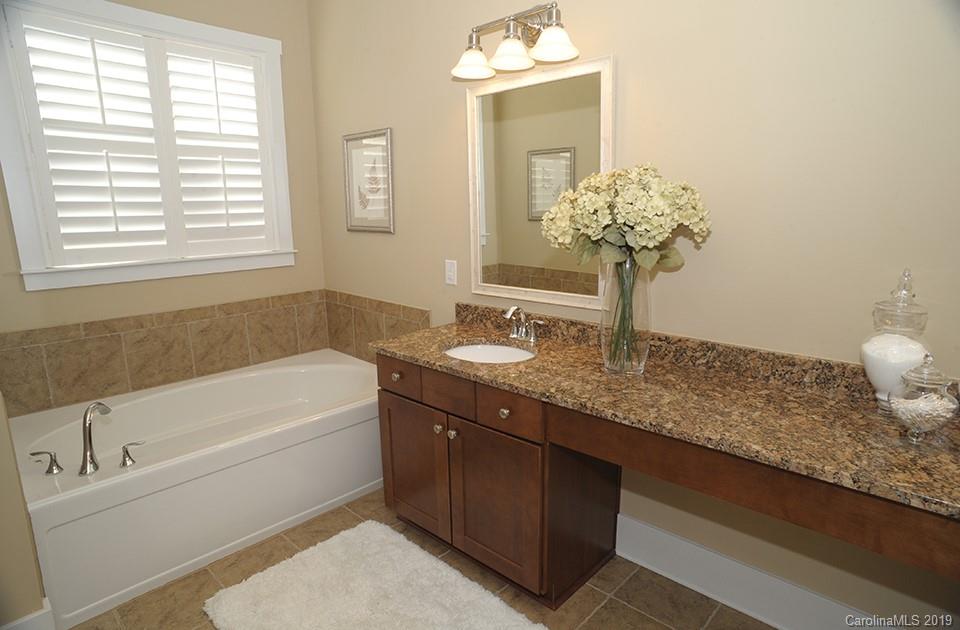 335 McCrary Road, Unit 17 Mooresville, NC 28117 - Photo 14 of 26