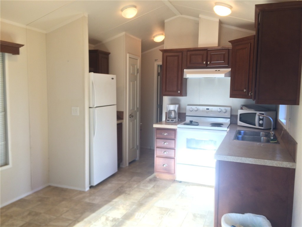 290 Granat Road, Unit 1 Port Orchard, WA 98366 - Photo 12 of 19 Gallery Image 12