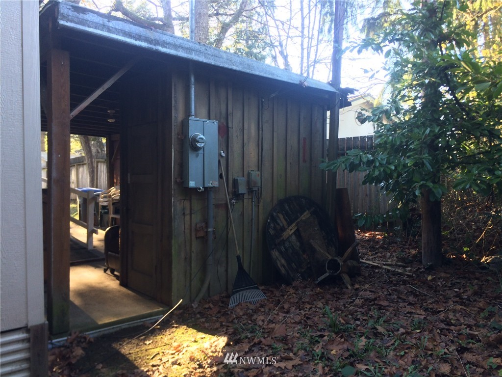 290 Granat Road, Unit 1 Port Orchard, WA 98366 - Photo 18 of 19 Gallery Image 18