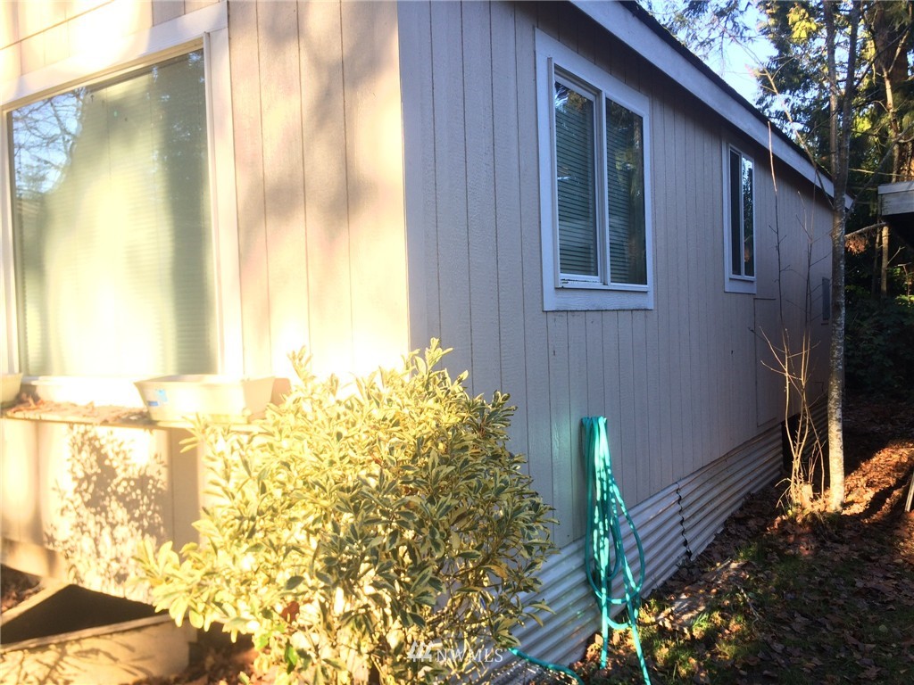290 Granat Road, Unit 1 Port Orchard, WA 98366 - Photo 5 of 19 Gallery Image 5