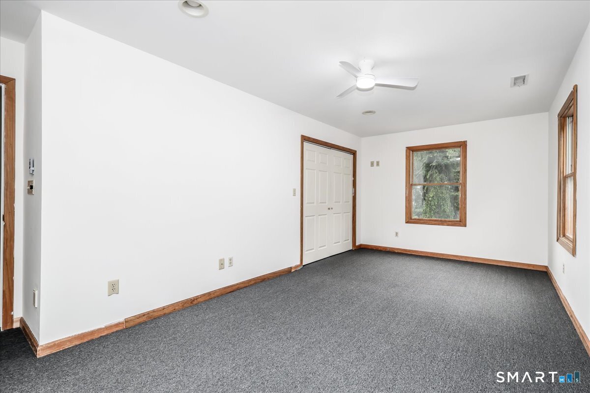 6 Caye Road Danbury, CT 06811 - Photo 23 of 32