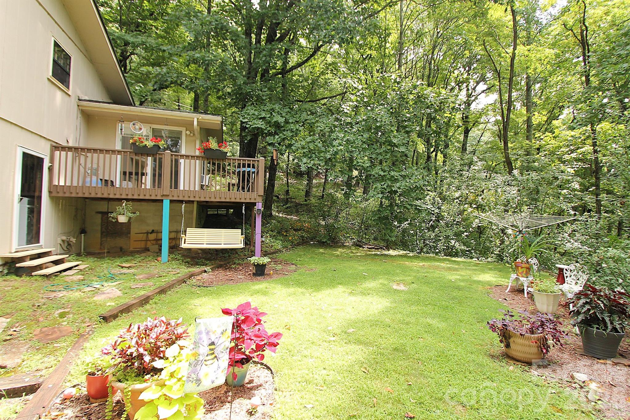 86 Pine Ridge Road Hendersonville, NC 28792 - Photo 23 of 31 Gallery Image 23