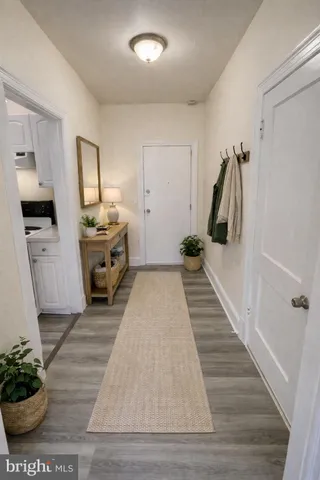 $1,725 | 7347 Wisconsin Avenue, Unit 303, Bethesda, MD 20814