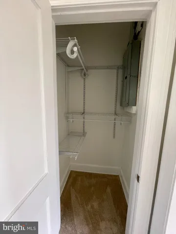 $1,725 | 7347 Wisconsin Avenue, Unit 303, Bethesda, MD 20814