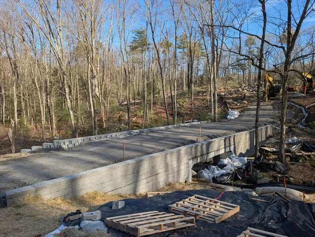 $1,990,000 | 107 Winter Street, Hopkinton, MA 01748