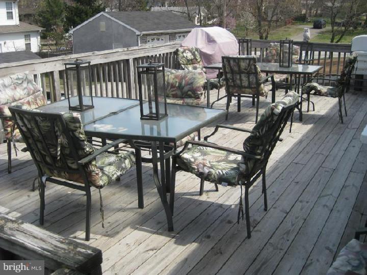 915 South Fairview Street Riverside, NJ 08075 - Photo 7 of 8 Deck