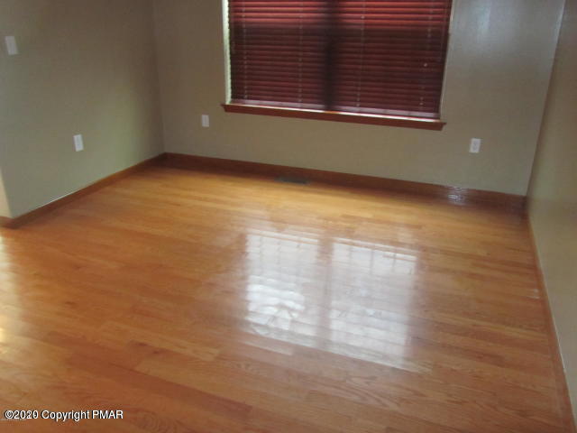 5 Highridge Road Albrightsville, PA 18210 - Photo 11 of 37 20200101153444399873000000-o