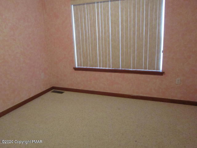 5 Highridge Road Albrightsville, PA 18210 - Photo 10 of 37 20200101153444100301000000-o