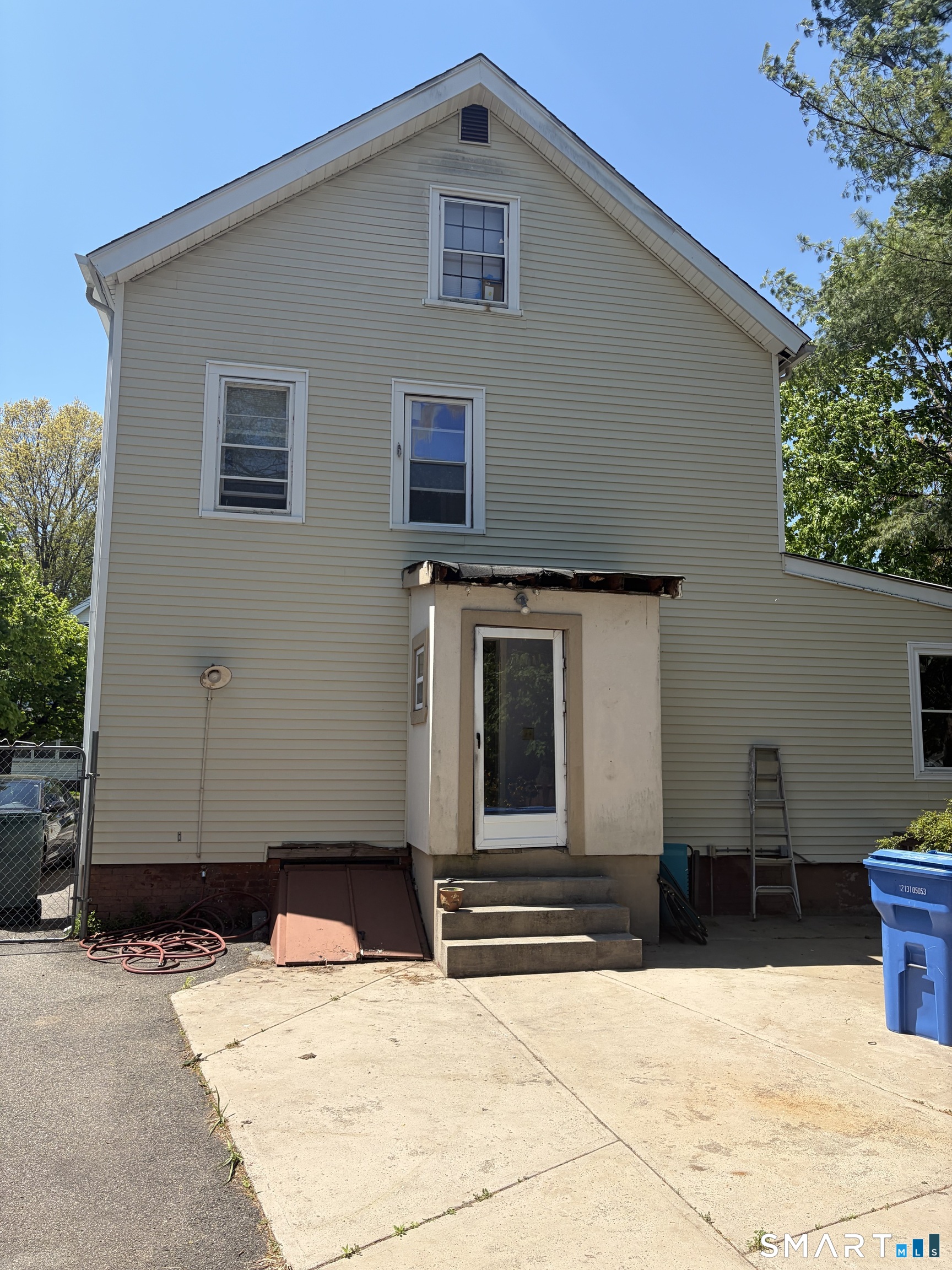 39 Webb Street Hamden, CT 06517 - Photo 27 of 29