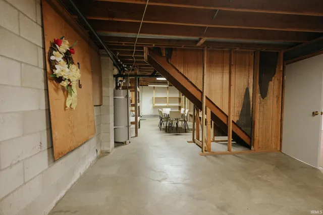 $289,900 | 6900 West Franklin Road, Evansville, IN 47712