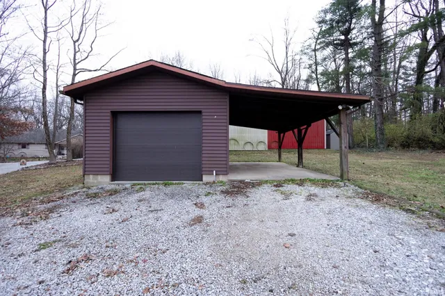 $289,900 | 6900 West Franklin Road, Evansville, IN 47712