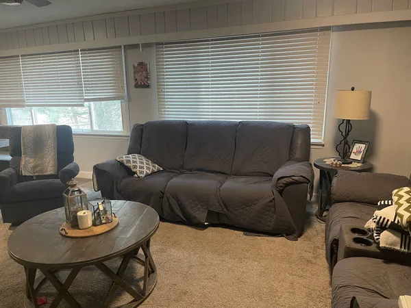 $215,000 | 1588 Washington Street, Muscatine, IA 52761