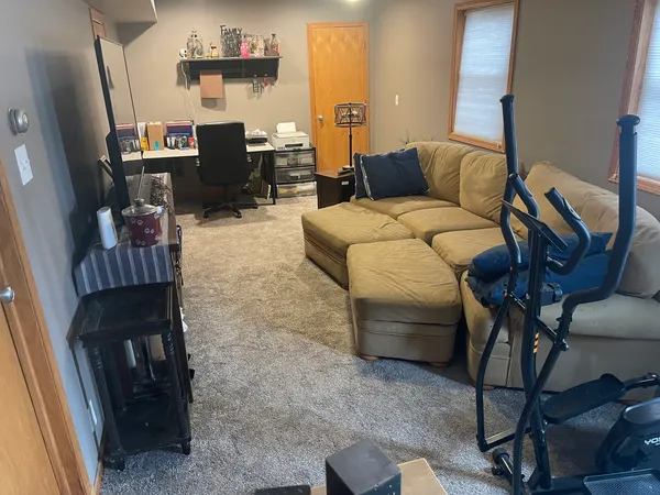 $215,000 | 1588 Washington Street, Muscatine, IA 52761