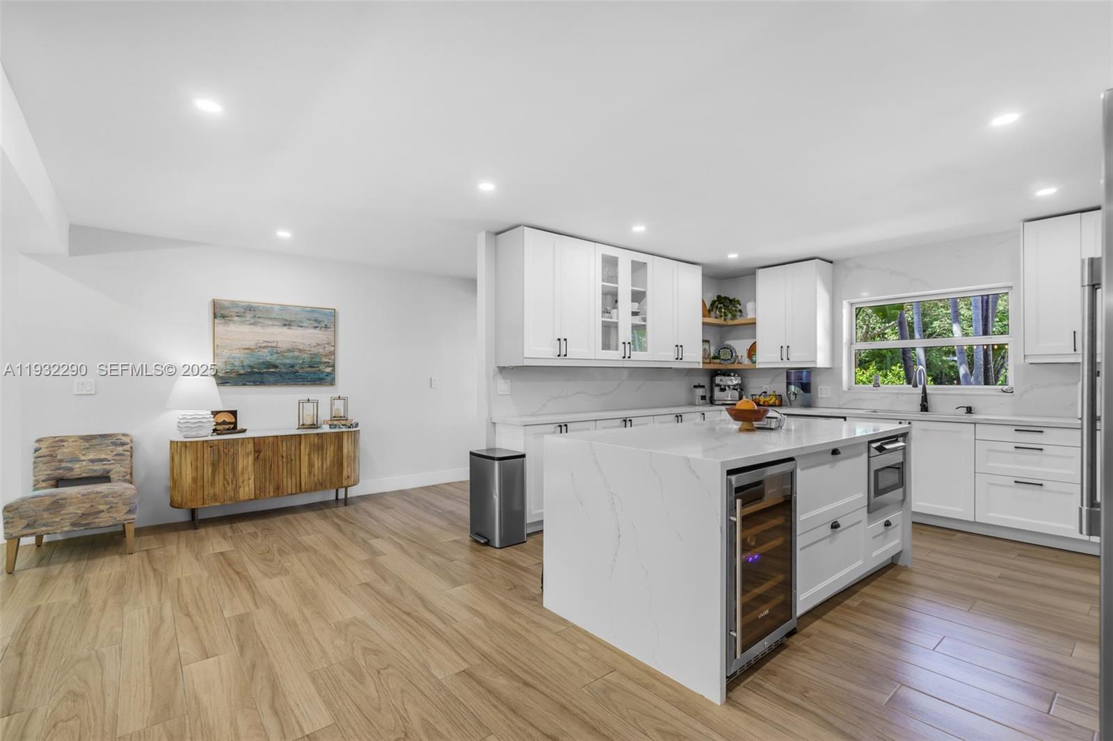 653 Glenridge Road Key Biscayne, FL 33149 - Photo 15 of 47