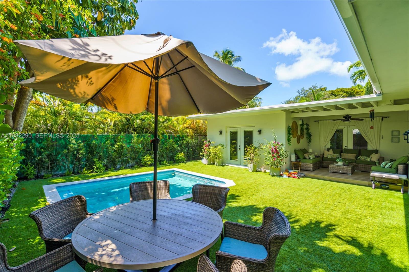 653 Glenridge Road Key Biscayne, FL 33149 - Photo 41 of 47