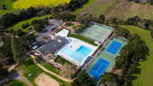 $10,000 | 240 West Floresta Way, Portola Valley, CA 94028