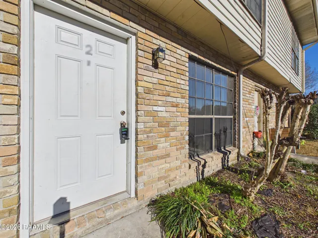 $850 | 112 Country, Unit 2, Lafayette, LA 70508