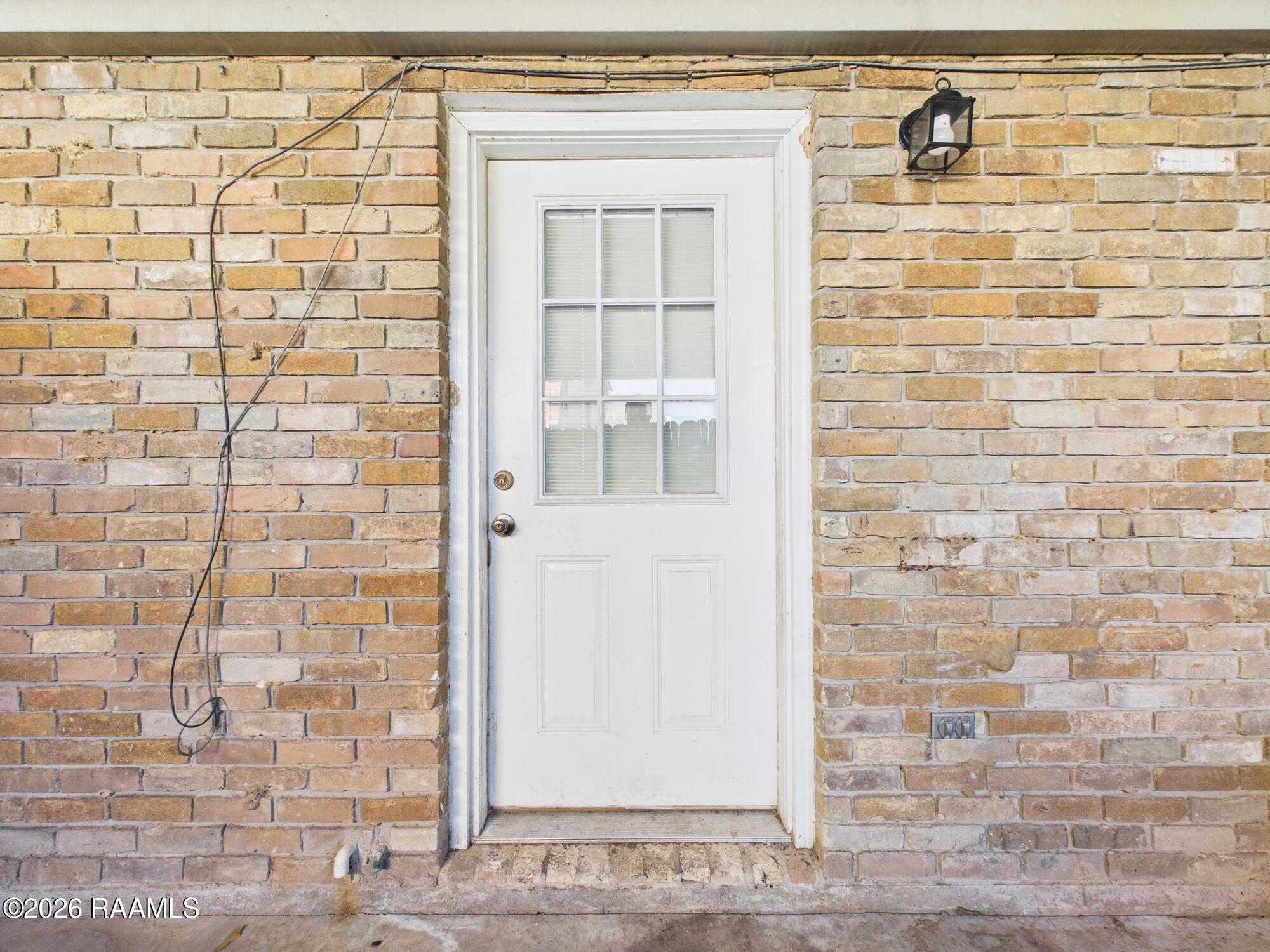 112 Country, Unit 2 Lafayette, LA 70508 - Photo 17 of 18 CAM06261G6-PR0012-STILL007