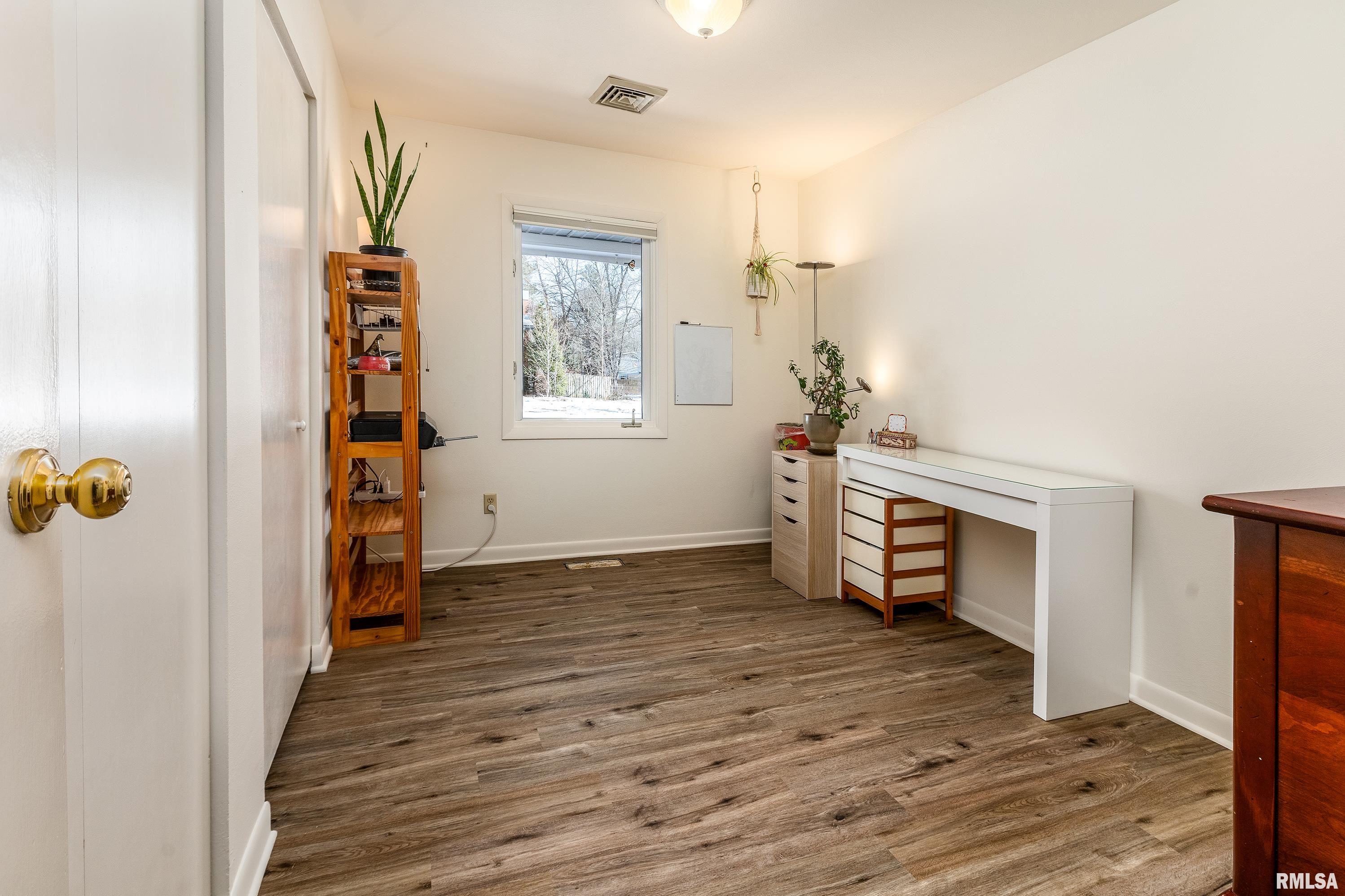 104 North Rod Lane Carbondale, IL 62901 - Photo 19 of 46