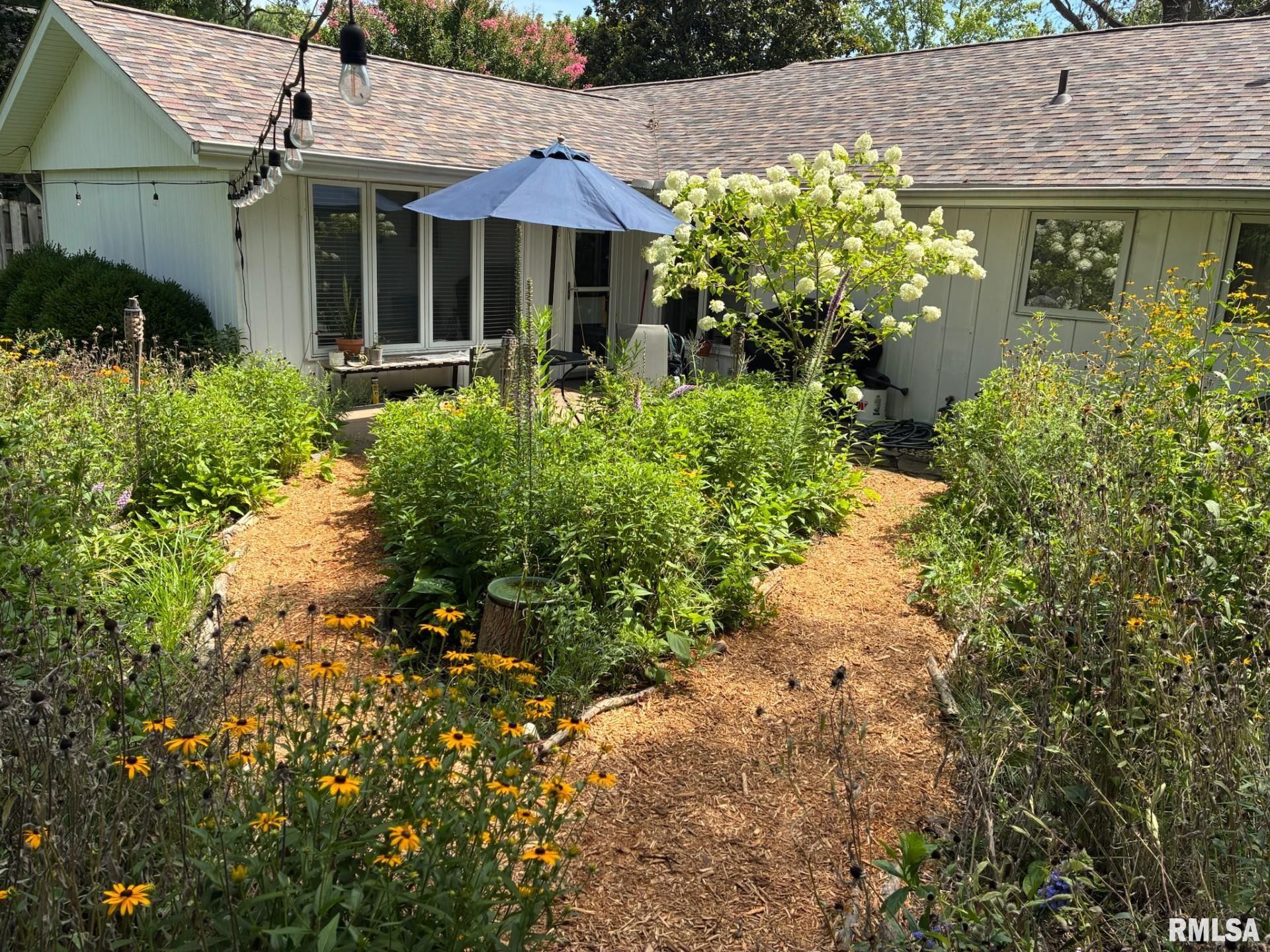 104 North Rod Lane Carbondale, IL 62901 - Photo 8 of 46