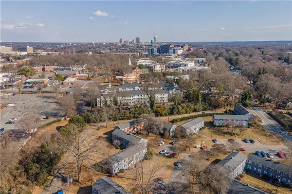$1,300 | 2511 Miller Park Circle, Unit A, Winston-Salem, NC 27103
