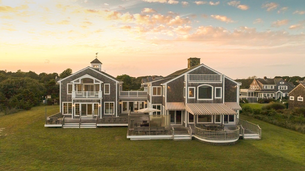 309 Long Beach Road Barnstable, MA 02632 - Photo 1 of 30 Gallery Image 1