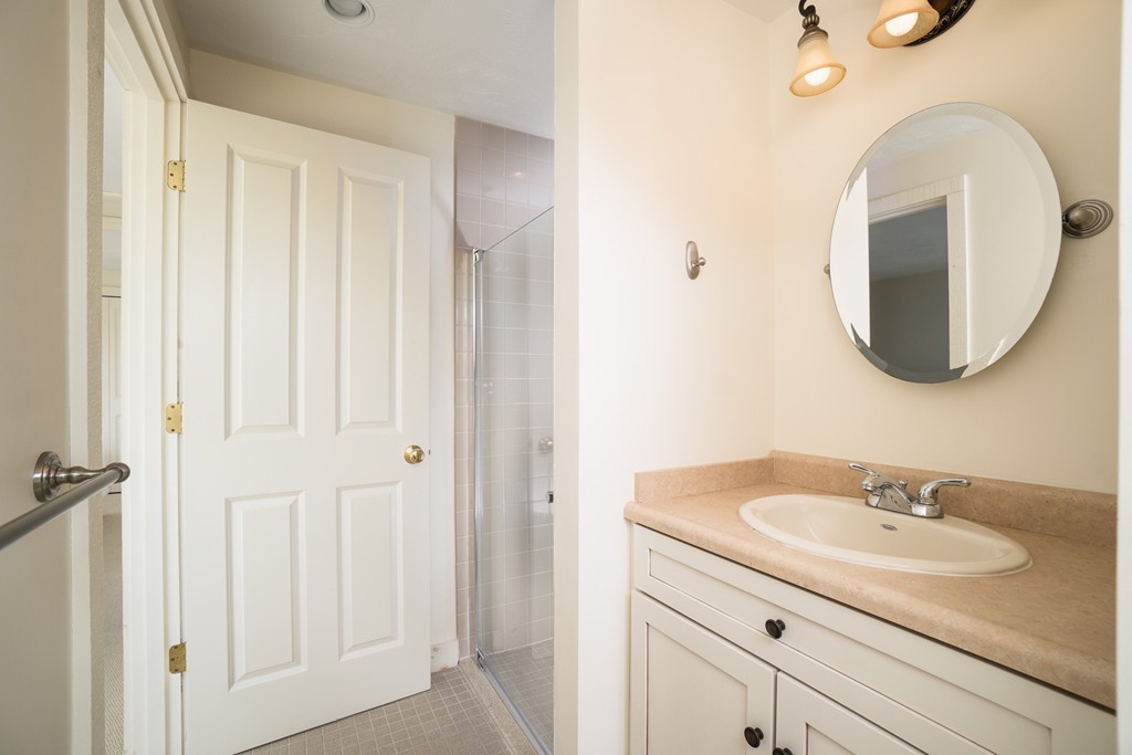 309 Long Beach Road Barnstable, MA 02632 - Photo 17 of 30 Gallery Image 17