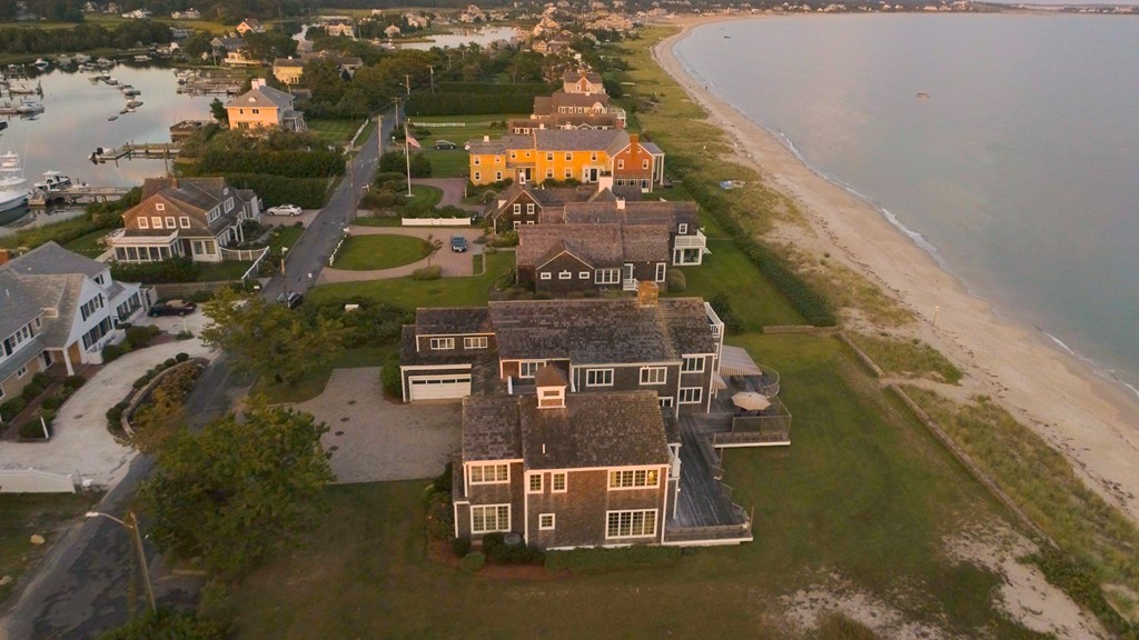 309 Long Beach Road Barnstable, MA 02632 - Photo 5 of 30 Gallery Image 5