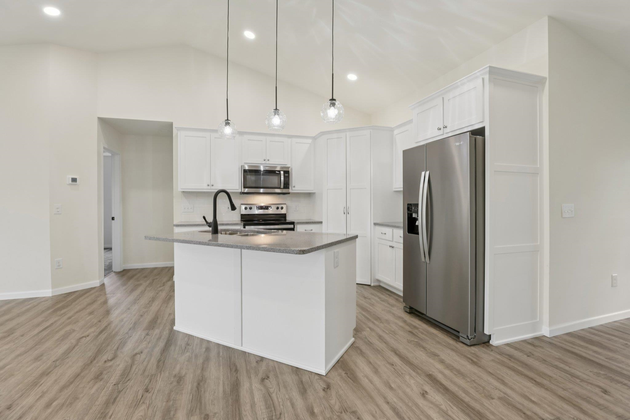 344 Eastridge Circle Reedsburg, WI 53959 - Photo 14 of 63