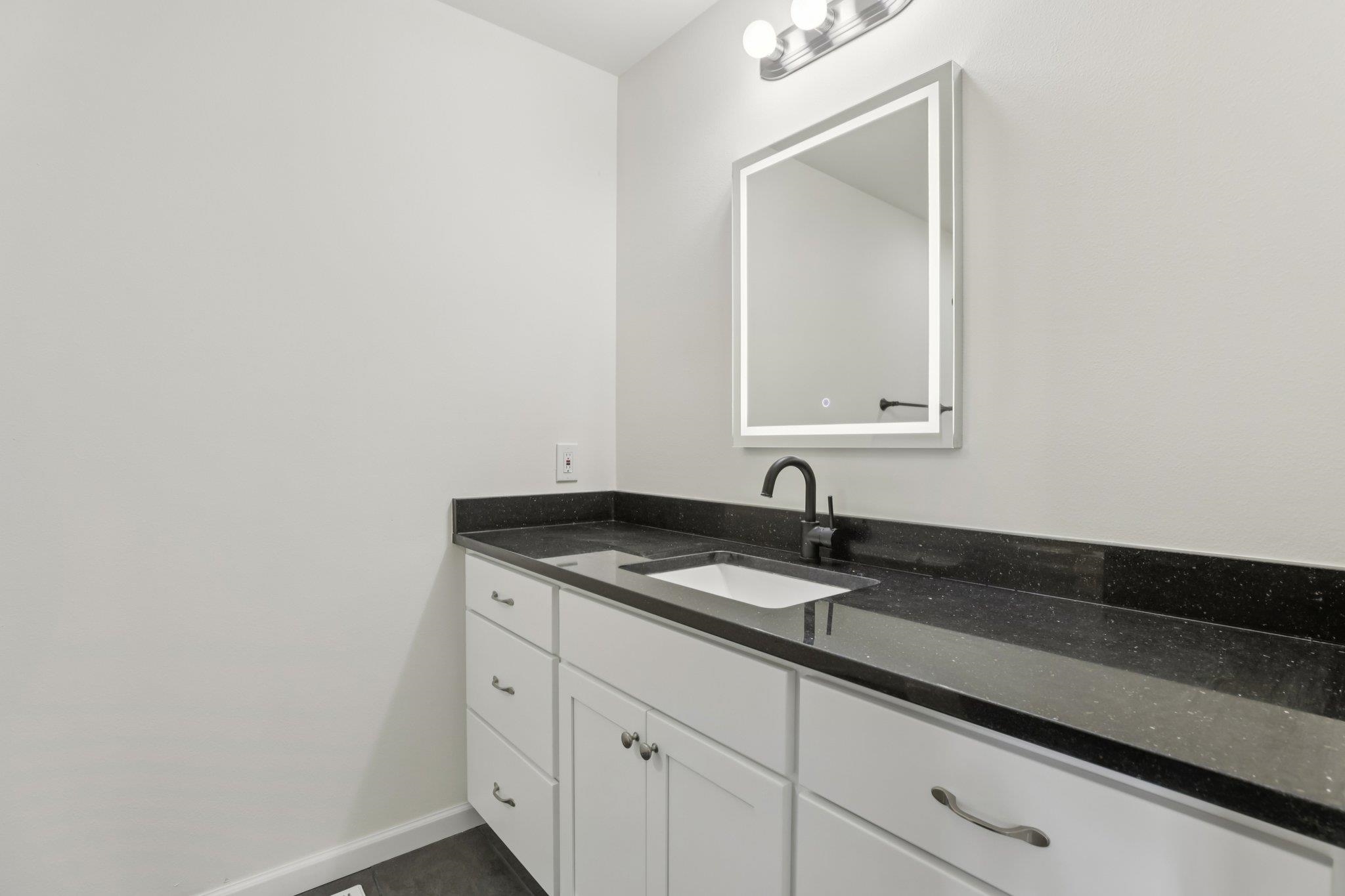 344 Eastridge Circle Reedsburg, WI 53959 - Photo 25 of 63