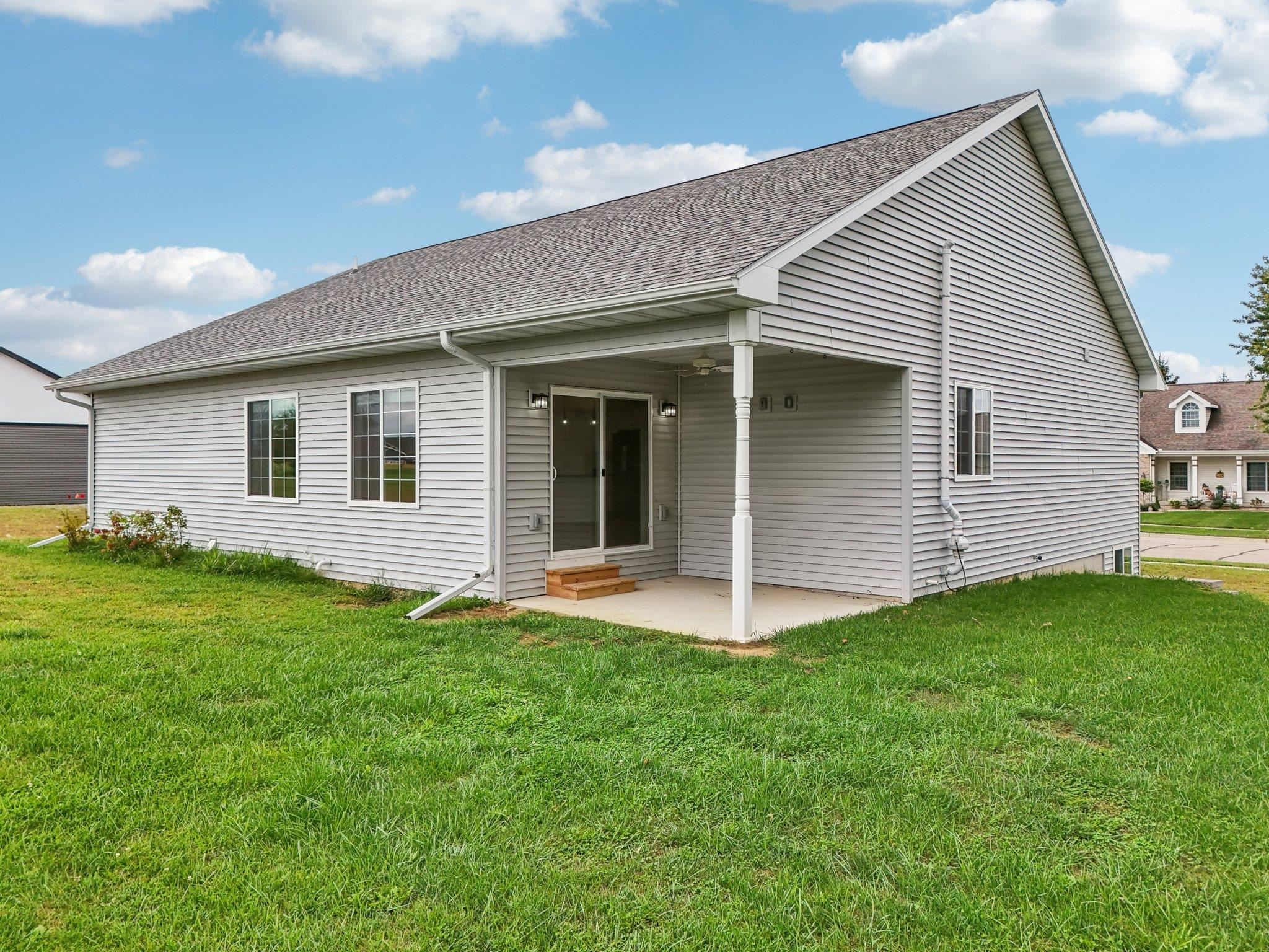 344 Eastridge Circle Reedsburg, WI 53959 - Photo 47 of 63