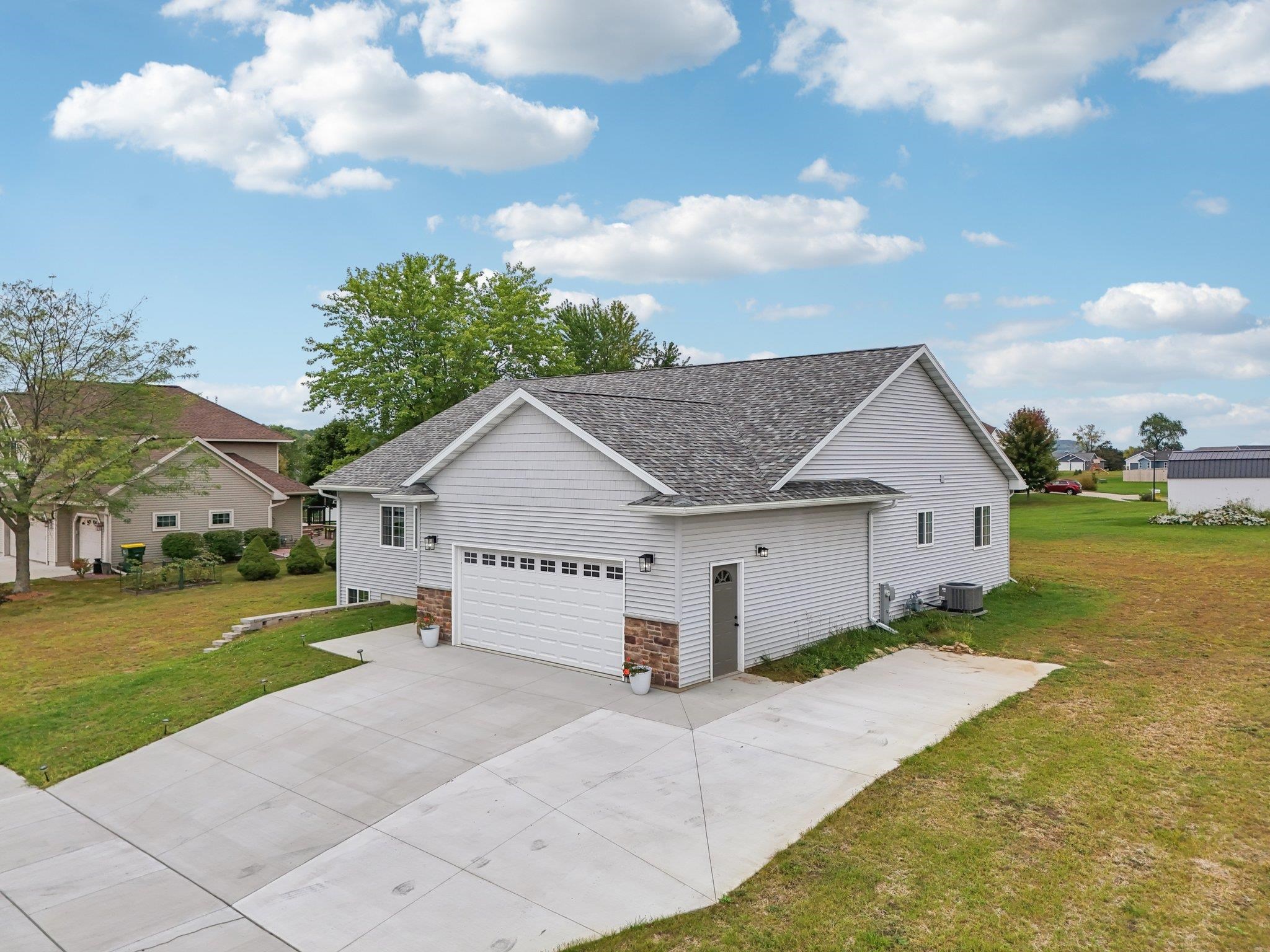 344 Eastridge Circle Reedsburg, WI 53959 - Photo 48 of 63