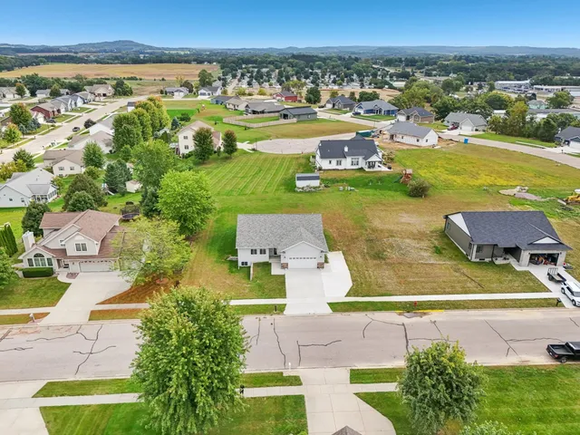 $399,900 | 344 Eastridge Circle, Reedsburg, WI 53959