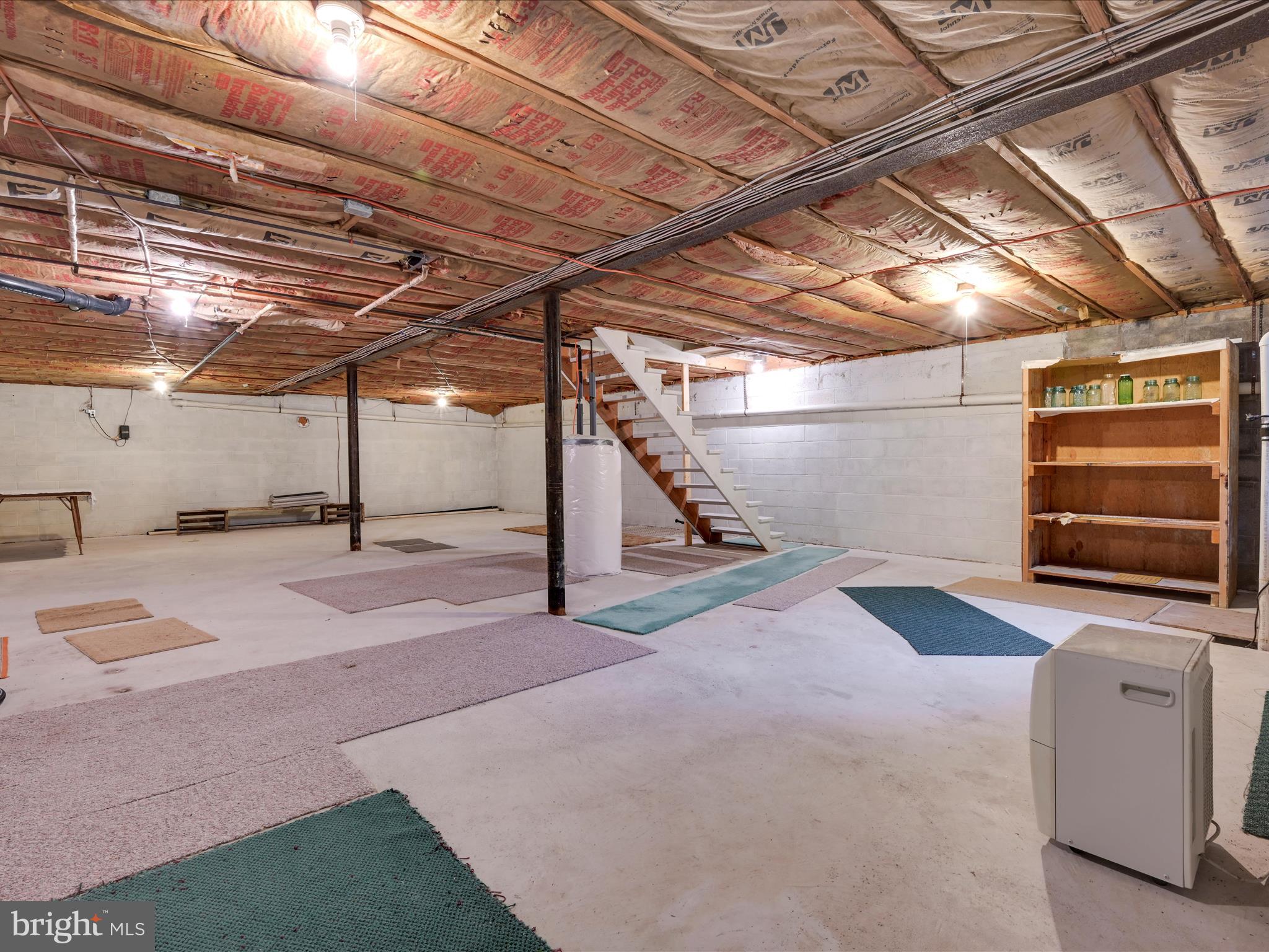 858 Hill Road Ashland, PA 17921 - Photo 25 of 41 a view of a garage