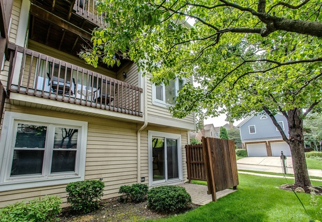 477 Village Green Road, Unit 101 Naperville, IL 60540 - Photo 15 of 16