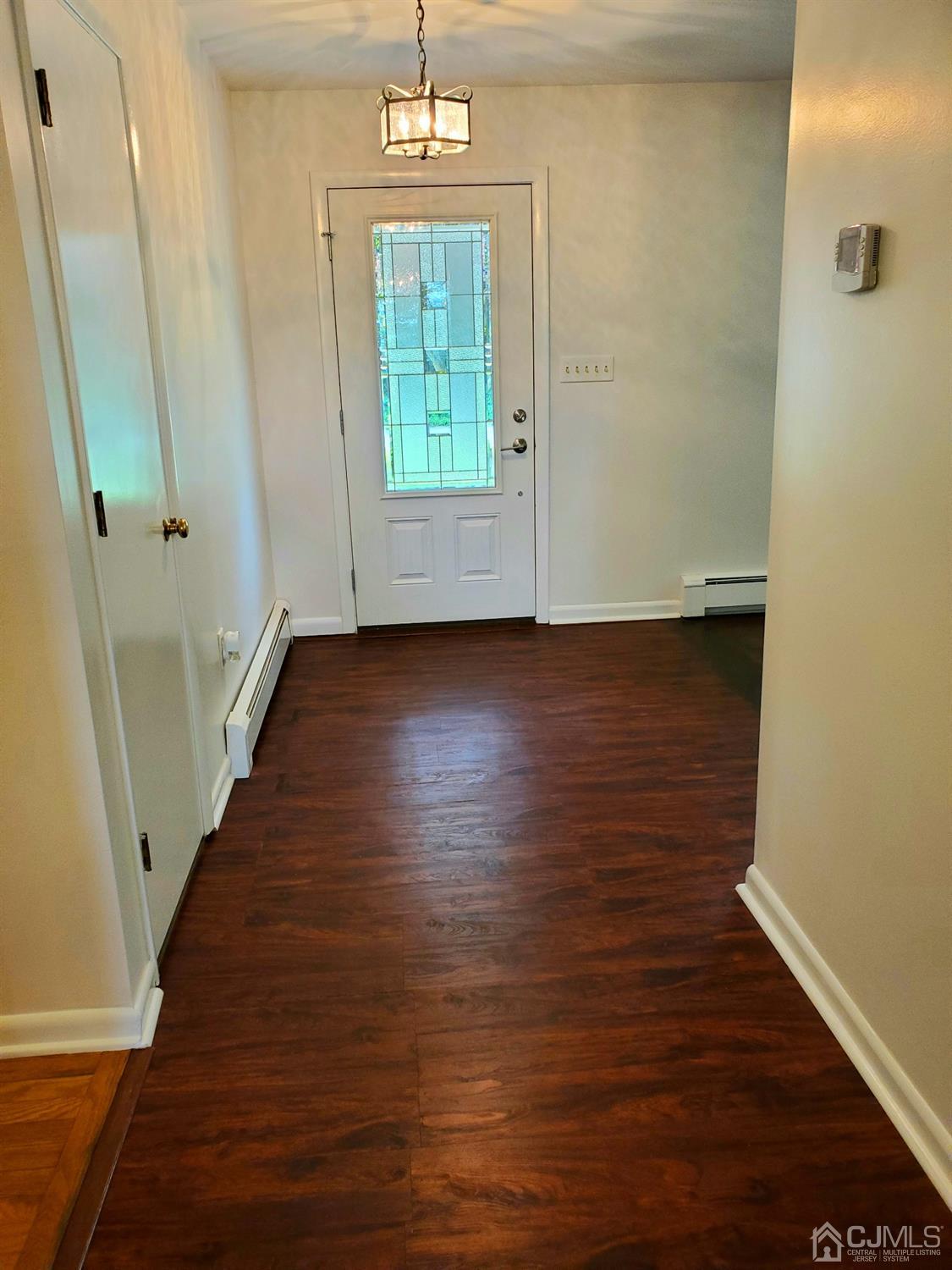10 Oakridge Road Washington, NJ 07882 - Photo 3 of 23 Gallery Image 3