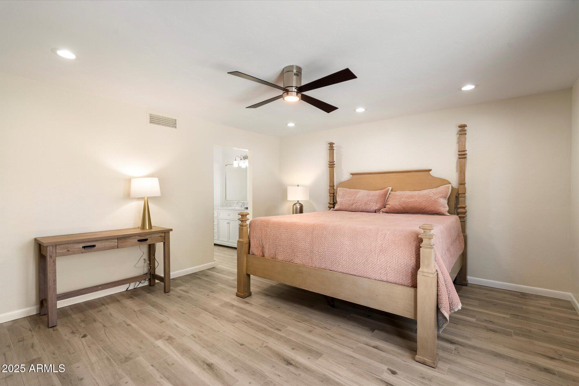 8338 East San Rafael Drive Scottsdale, AZ 85258 - Photo 11 of 26 11-103204866