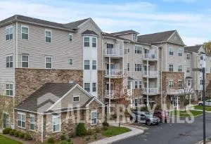 $2,900 | 445 Tower Boulevard, Unit E, Piscataway, NJ 08854