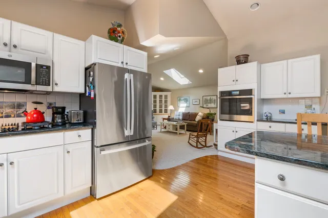 $1,300,000 | 12 Cherry Lane, Grantham, NH 03753