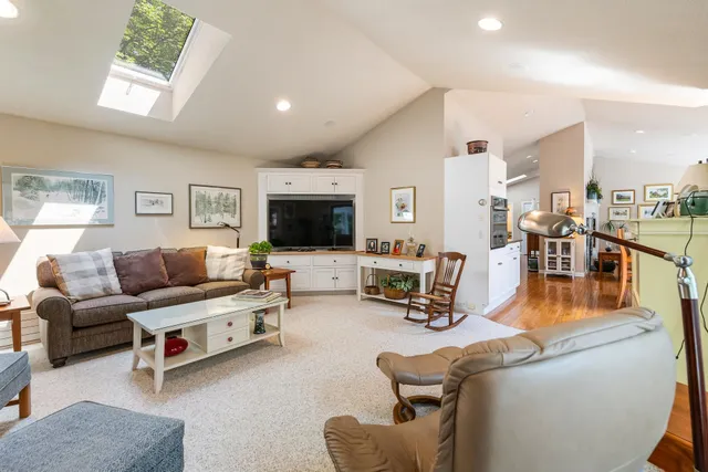 $1,300,000 | 12 Cherry Lane, Grantham, NH 03753