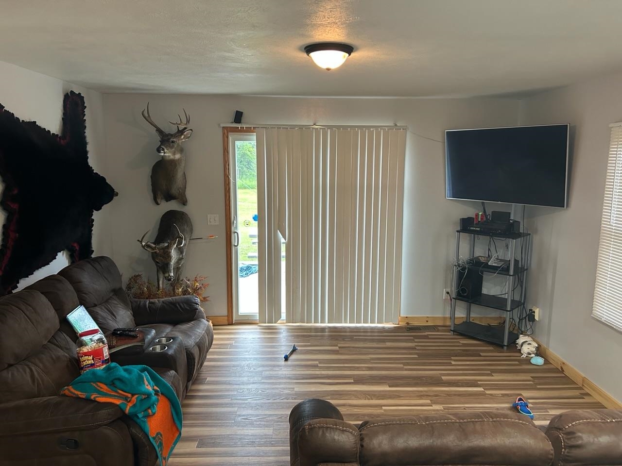 1054 West Highwood Road Gladwin, MI 48624 - Photo 6 of 39