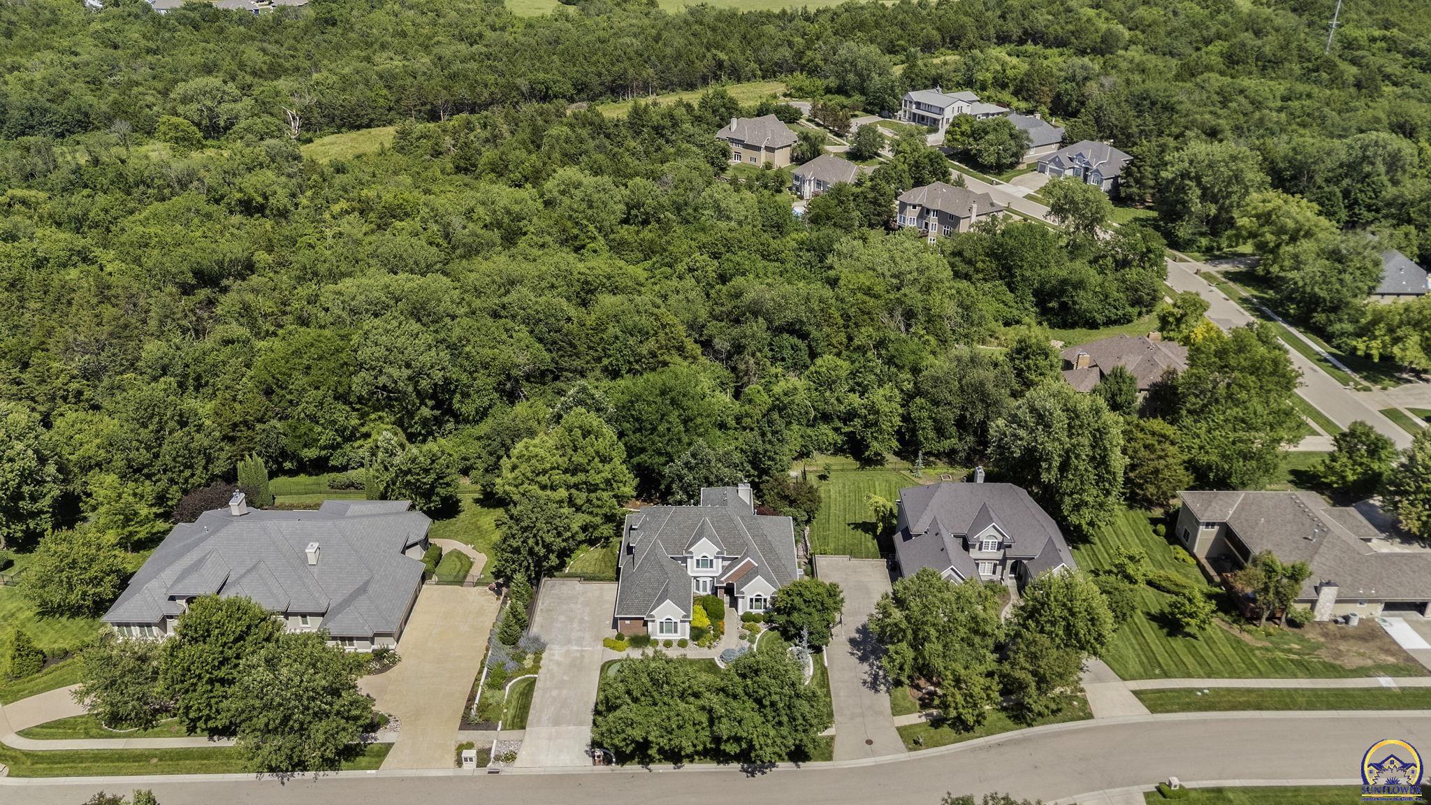 3916 Southwest Clarion Place Topeka, KS 66610 - Photo 80 of 96