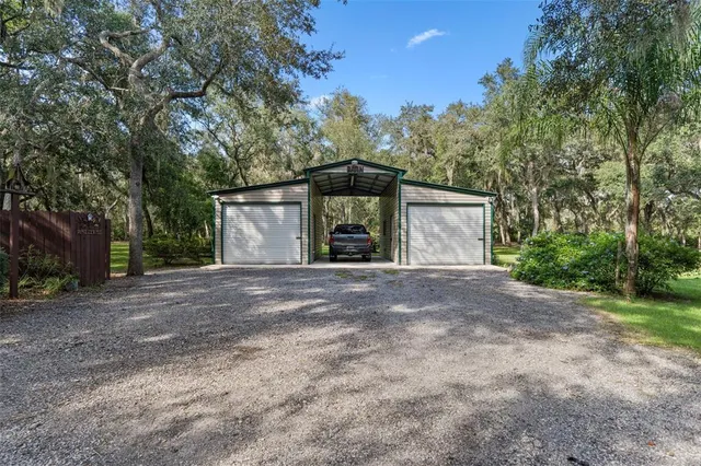 a view of a terrace with sky view