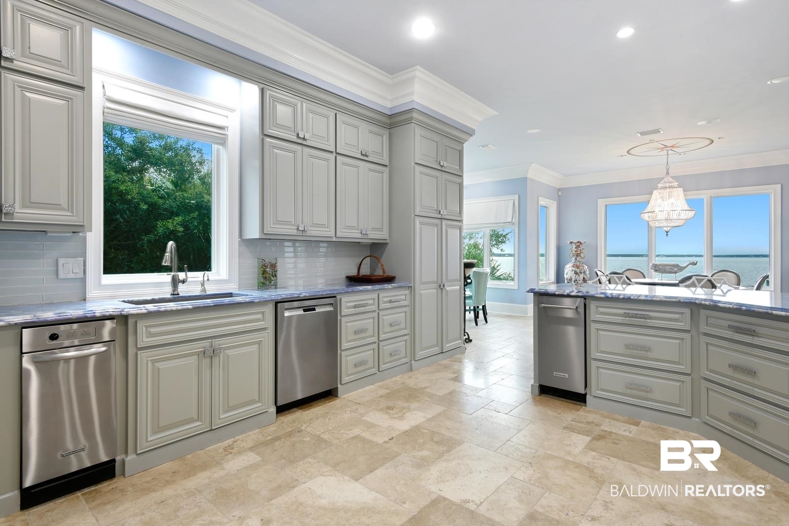 30747 Peninsula Drive Orange Beach, AL 36561 - Photo 11 of 50 main kitchen