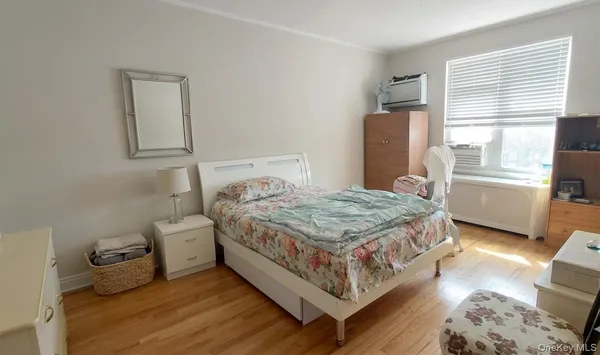 $1,095,000 | 31-21 76th Street | Jackson Heights