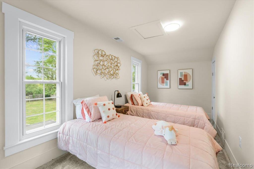 10820 Cedar Lake Road Pinckney, MI 48169 - Photo 18 of 29