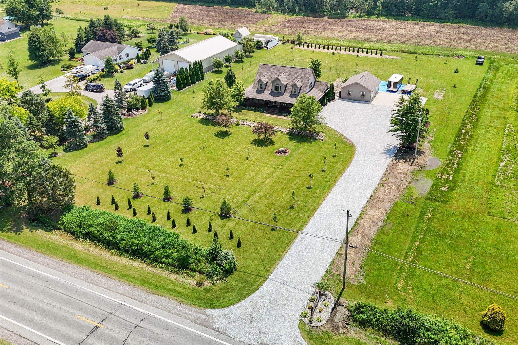 9209 Peet Road Chesaning, MI 48616 - Photo 57 of 65 50145965-8a170f51-8082-46fd-8943-2eb392b0d03a.JPG