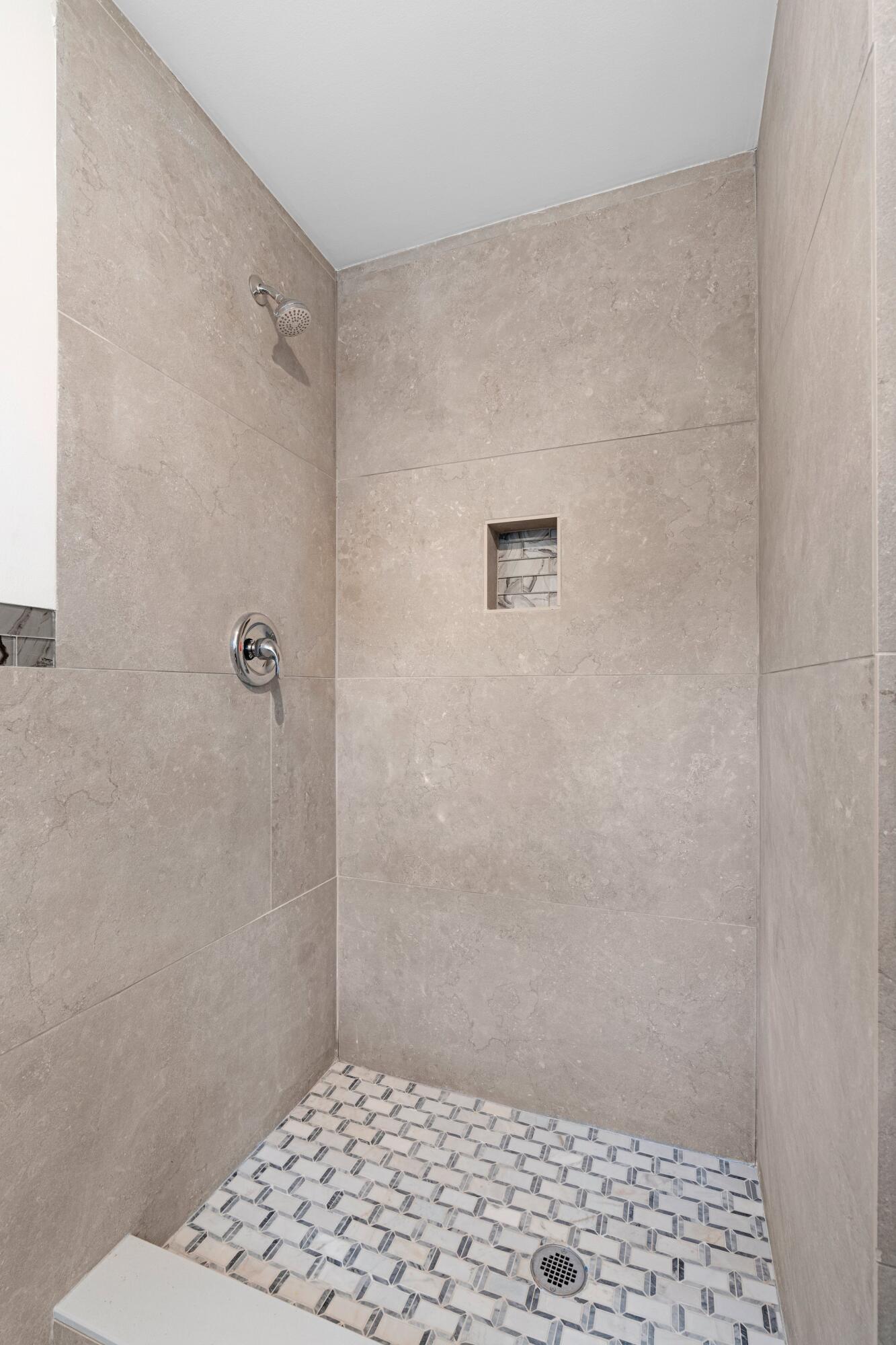 4473 Southeast Village Road Stuart, FL 34997 - Photo 15 of 20 Master Bath