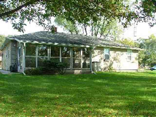 2531 West Sterns Road Lambertville, MI 48144 - Photo 7 of 18 462607-6.JPG